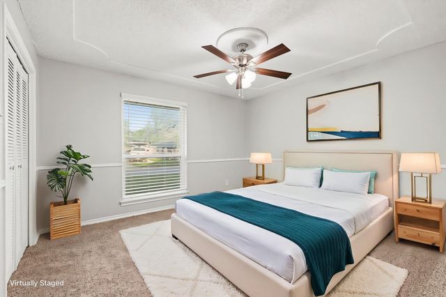 4900 Ridgeline Drive, Arlington, TX 76017