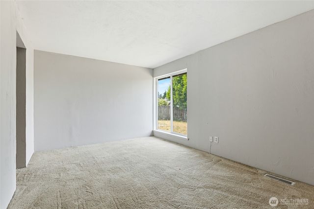 2735 26th Street SE, Auburn, WA 98002