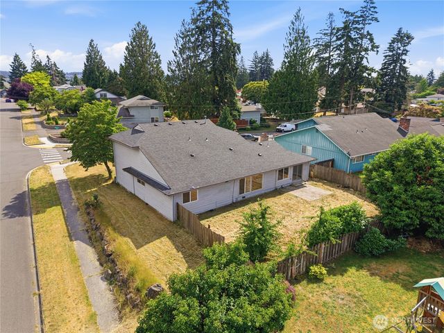 2735 26th Street SE, Auburn, WA 98002
