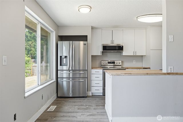 2735 26th Street SE, Auburn, WA 98002