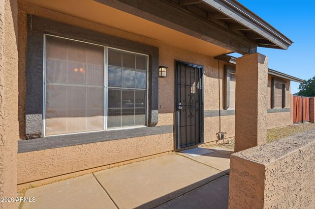 7238 W Canterbury Drive, Peoria, AZ 85345