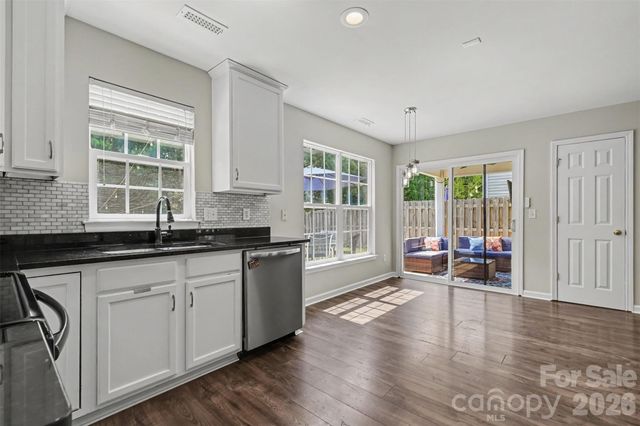 7674 Black Hawk Lane, Tega Cay, SC 29708