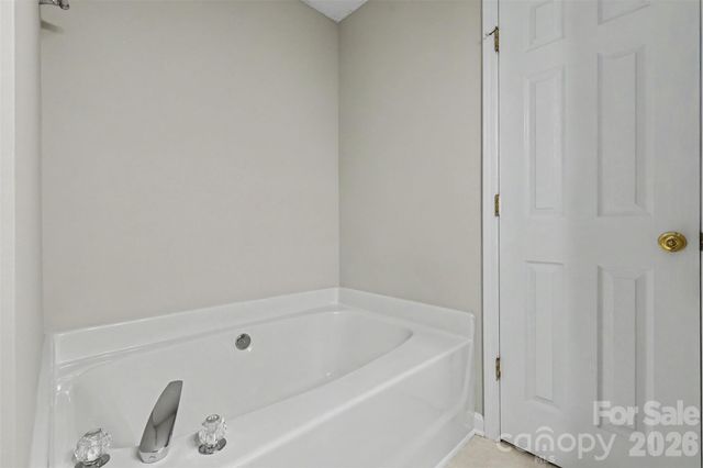 7674 Black Hawk Lane, Tega Cay, SC 29708