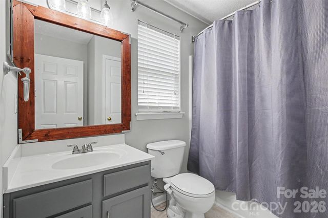 7674 Black Hawk Lane, Tega Cay, SC 29708