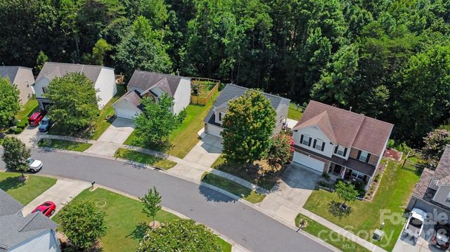 7674 Black Hawk Lane, Tega Cay, SC 29708