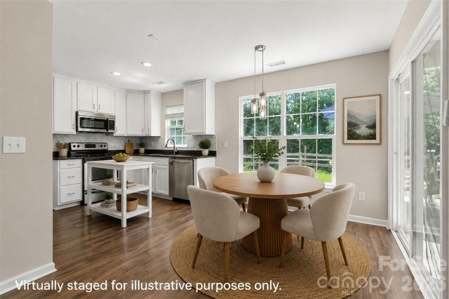 7674 Black Hawk Lane, Tega Cay, SC 29708