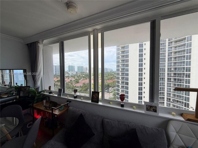 19201 Collins Ave 1126, Sunny Isles Beach, FL 33160