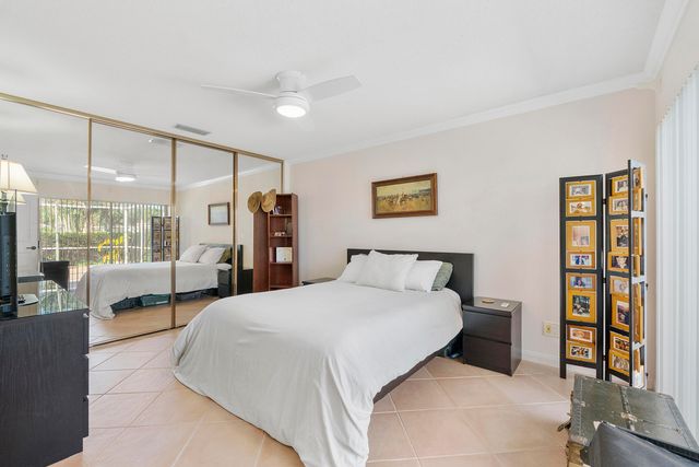 9041 SUN TERRACE Circle A, West Palm Beach, FL 33403