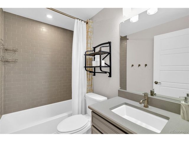 20384 E 53rd Dr, Denver, CO 80249