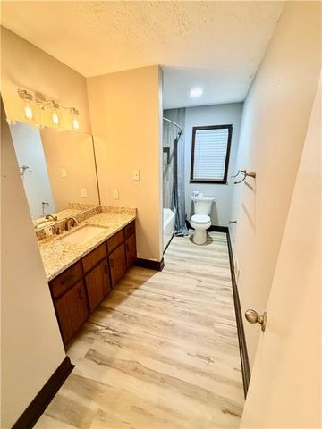 979 McDaniel Mill Road, Conyers, GA 30094