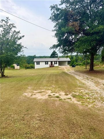 979 McDaniel Mill Road, Conyers, GA 30094
