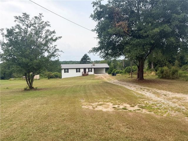 979 McDaniel Mill Road, Conyers, GA 30094