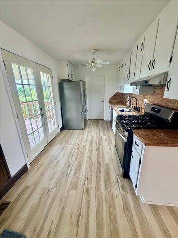979 McDaniel Mill Road, Conyers, GA 30094
