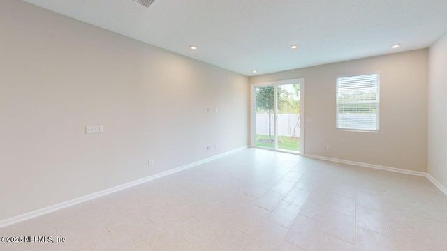 1005 EGRET BRANCH Way, Jacksonville, FL 32218