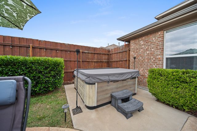 7114 Bickers Drive, Rowlett, TX 75089