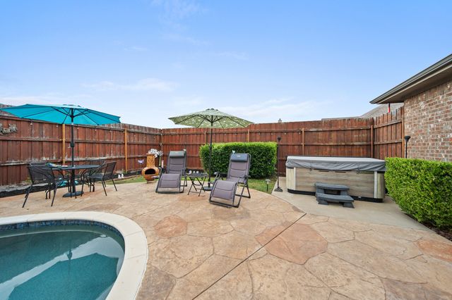 7114 Bickers Drive, Rowlett, TX 75089