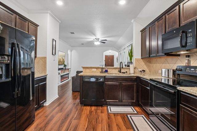 3011 Rosemount Lane, Forney, TX 75126