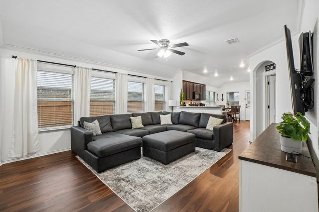 3011 Rosemount Lane, Forney, TX 75126