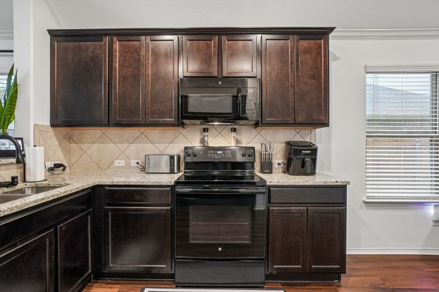 3011 Rosemount Lane, Forney, TX 75126