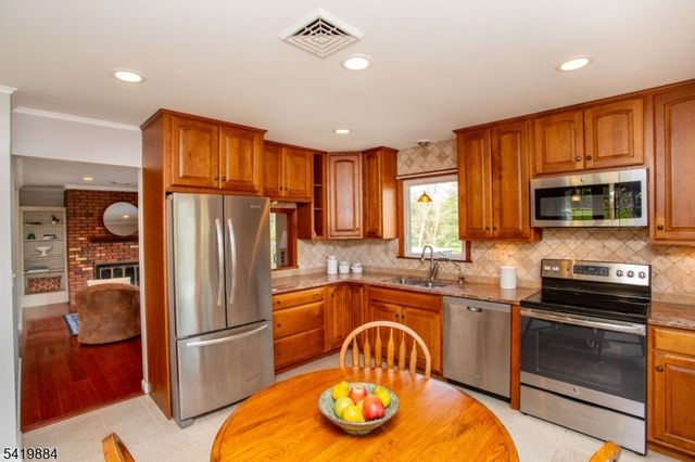 73 Bowne Station Rd, East Amwell Twp., NJ 08559