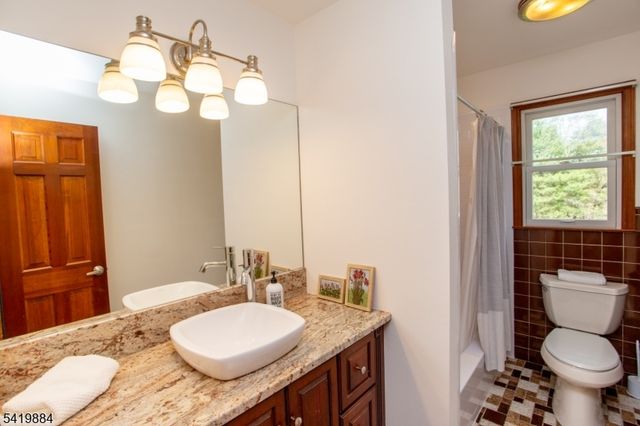 73 Bowne Station Rd, East Amwell Twp., NJ 08559