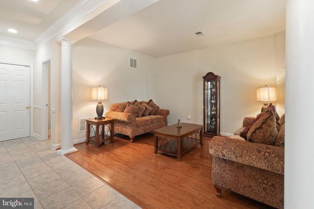 745 COLLINGTON CT, Woodbridge, VA 22191