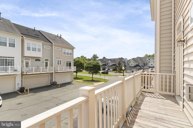 745 COLLINGTON CT, Woodbridge, VA 22191