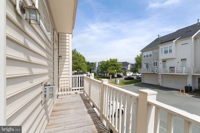 745 COLLINGTON CT, Woodbridge, VA 22191