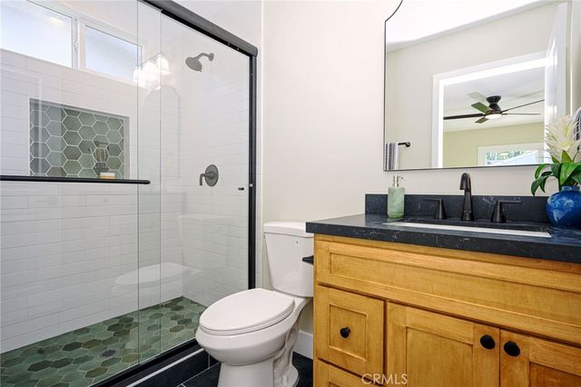 2306 W 180th St, Torrance, CA 90504