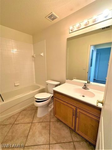 8490 Kingbird LOOP 937, Estero, FL 33967