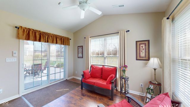 6103 Royal Gate Place, Indianapolis, IN 46237