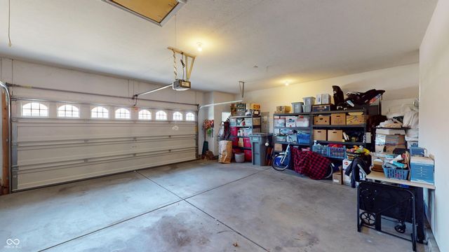 6103 Royal Gate Place, Indianapolis, IN 46237