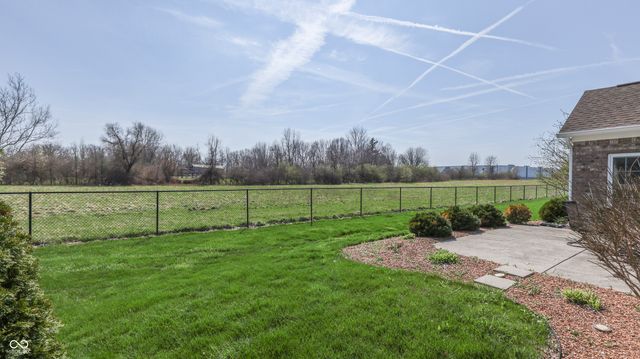 6103 Royal Gate Place, Indianapolis, IN 46237