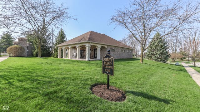 6103 Royal Gate Place, Indianapolis, IN 46237