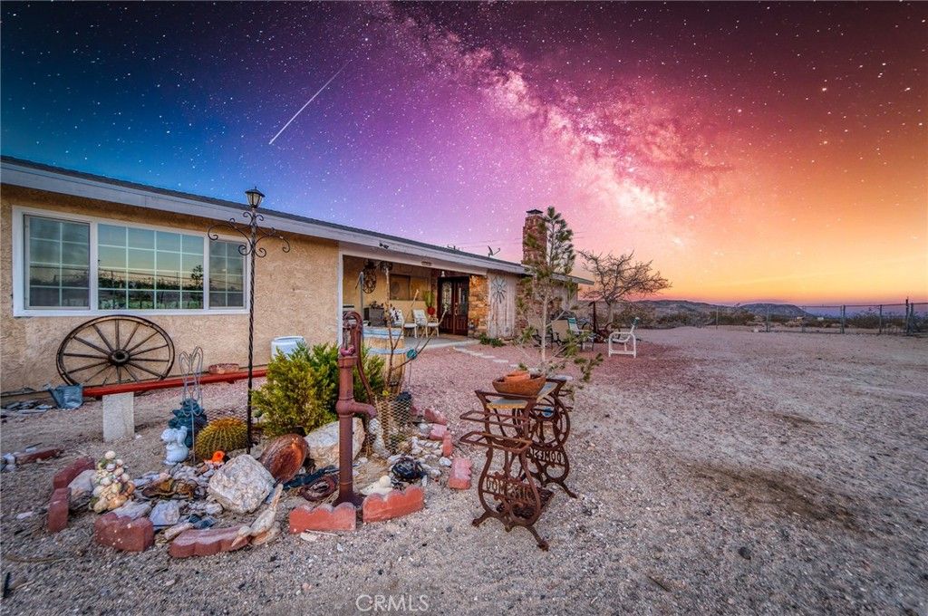 55576 Valley View Road, Landers, CA 92285