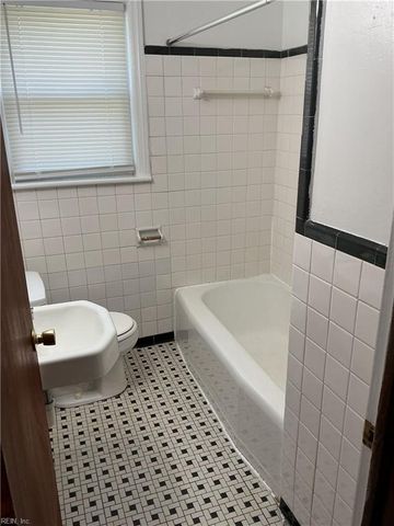 8475 Capeview Cres # B, Norfolk, VA 23503