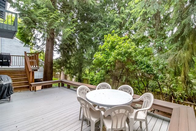 22121 4th Avenue SE, Bothell, WA 98021