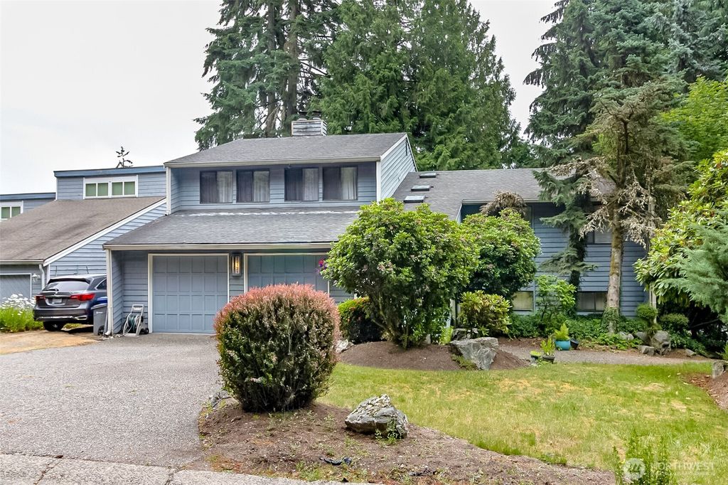 22121 4th Avenue SE, Bothell, WA 98021