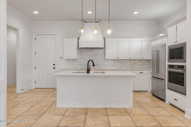 107 Saint Girons Drive, Lafayette, LA 70507