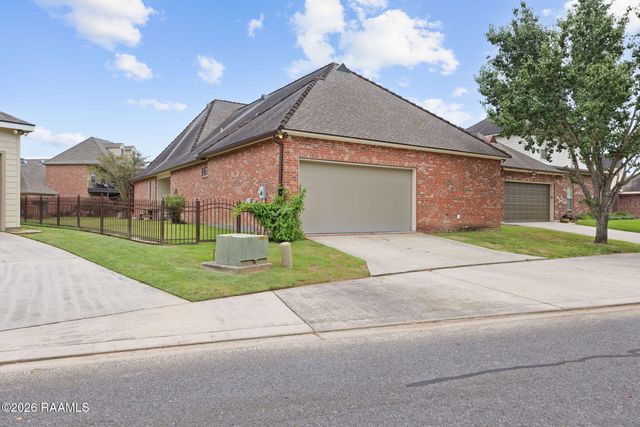 107 Saint Girons Drive, Lafayette, LA 70507