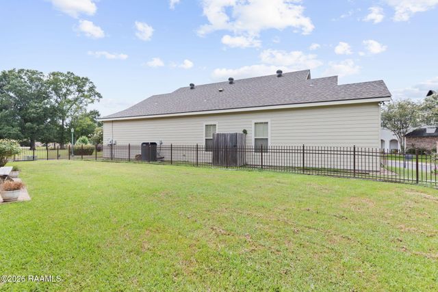 107 Saint Girons Drive, Lafayette, LA 70507