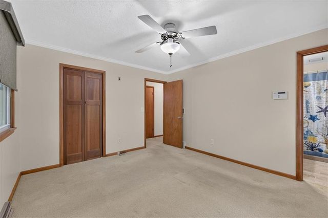 734 N Allen Road, Independence, MO 64050