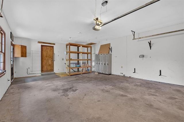 734 N Allen Road, Independence, MO 64050