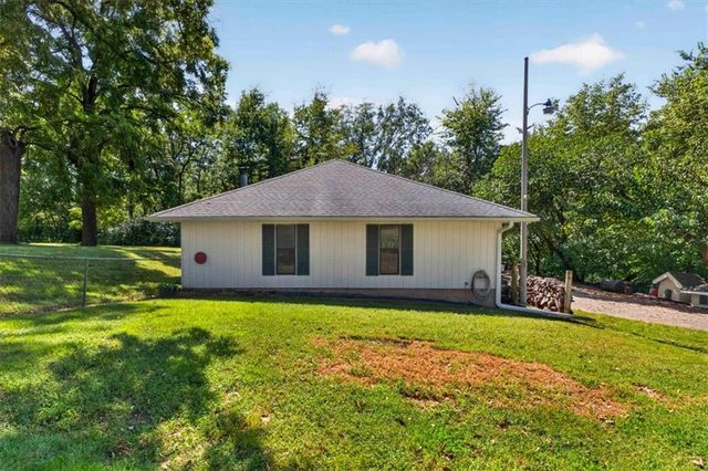 734 N Allen Road, Independence, MO 64050