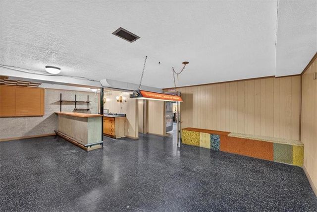 734 N Allen Road, Independence, MO 64050