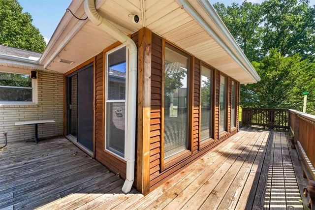 734 N Allen Road, Independence, MO 64050