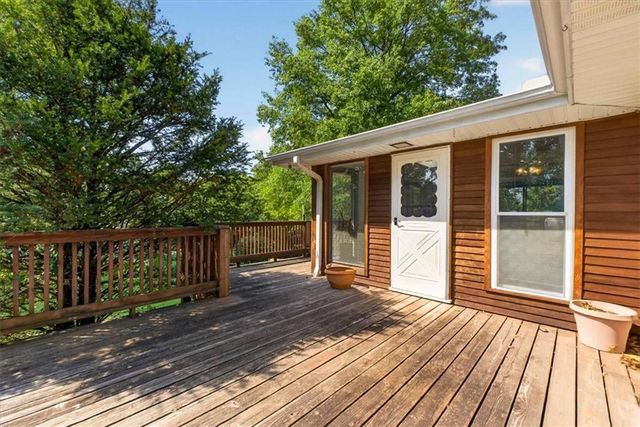 734 N Allen Road, Independence, MO 64050