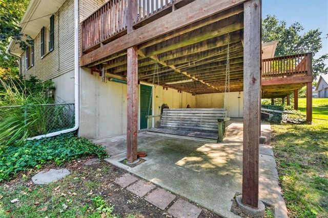 734 N Allen Road, Independence, MO 64050