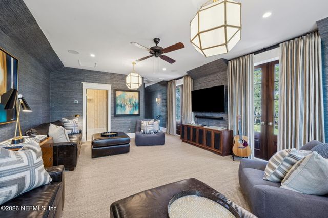 101 BROADBENT Way, Fernandina Beach, FL 32034