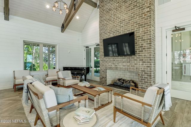 101 BROADBENT Way, Fernandina Beach, FL 32034